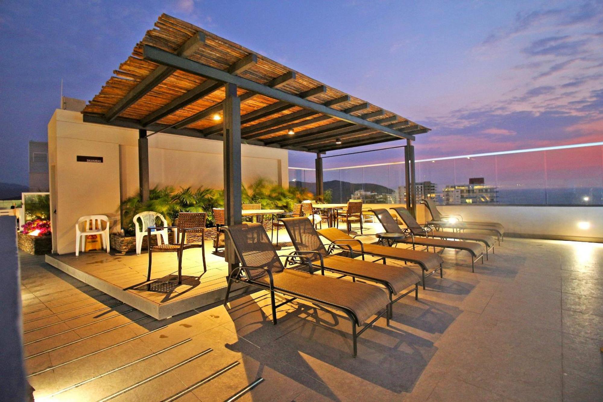 Apartamentos Reserva Del Mar - Frente Al Mar By Soho Санта-Марта Екстер'єр фото